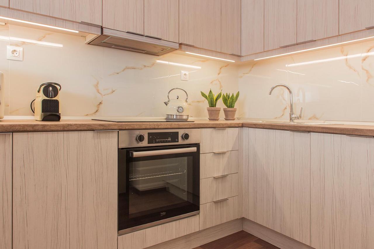 Luxury Apartment With Jacuzzi Close To Acropolis - Living Stone Zircon Atina Dış mekan fotoğraf