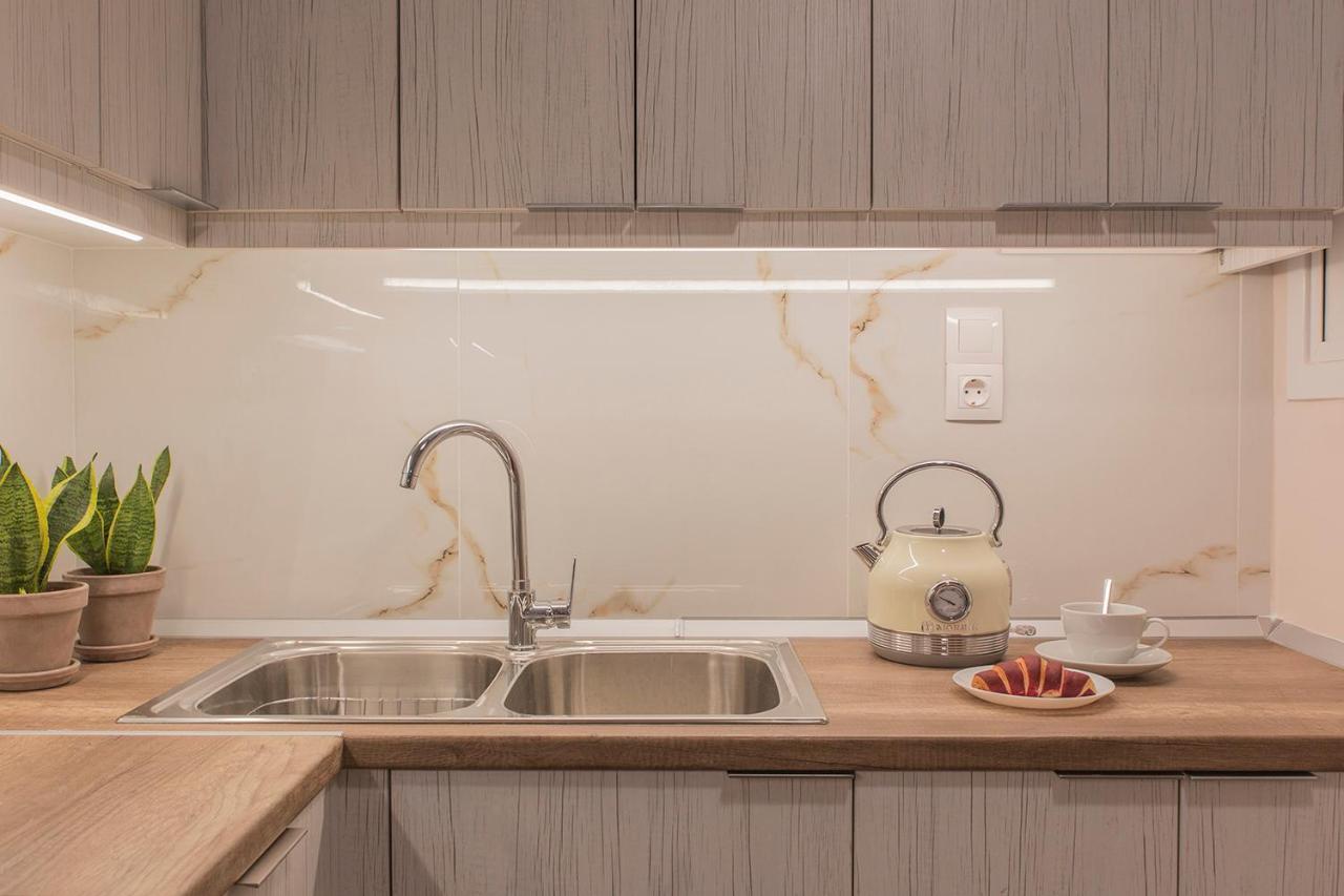 Luxury Apartment With Jacuzzi Close To Acropolis - Living Stone Zircon Atina Dış mekan fotoğraf
