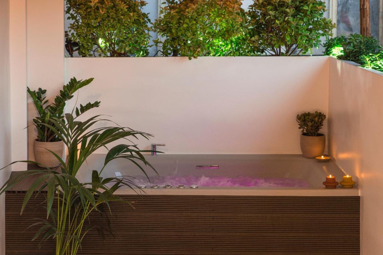 Luxury Apartment With Jacuzzi Close To Acropolis - Living Stone Zircon Atina Dış mekan fotoğraf