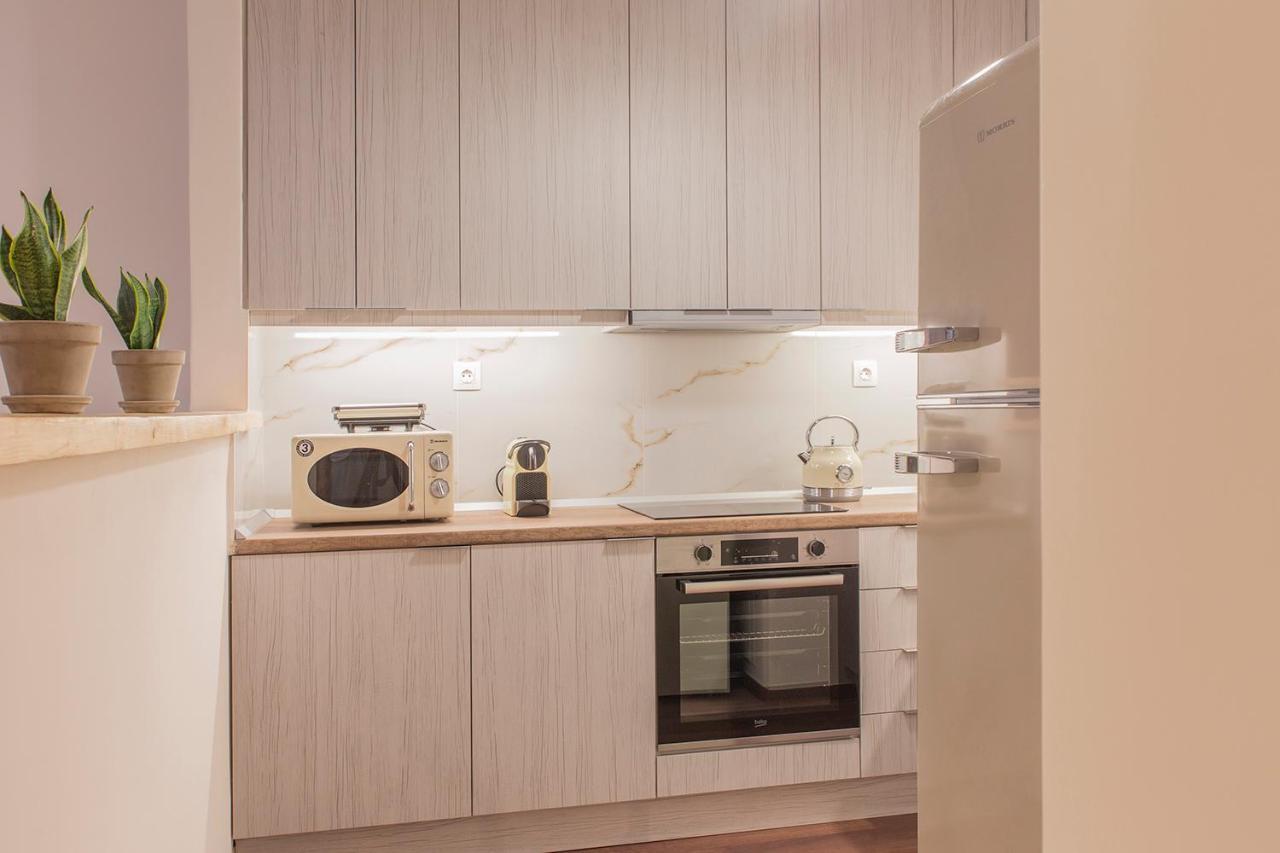 Luxury Apartment With Jacuzzi Close To Acropolis - Living Stone Zircon Atina Dış mekan fotoğraf