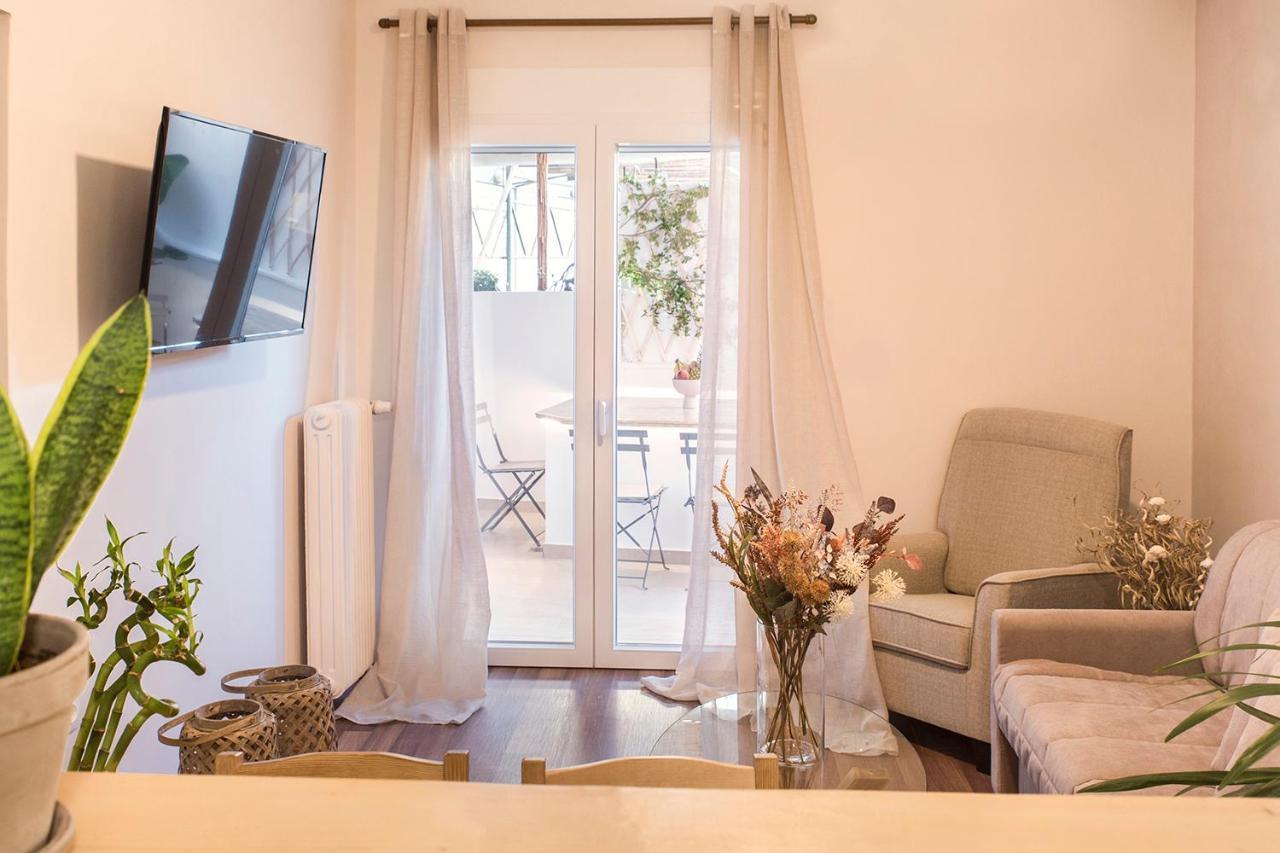 Luxury Apartment With Jacuzzi Close To Acropolis - Living Stone Zircon Atina Dış mekan fotoğraf